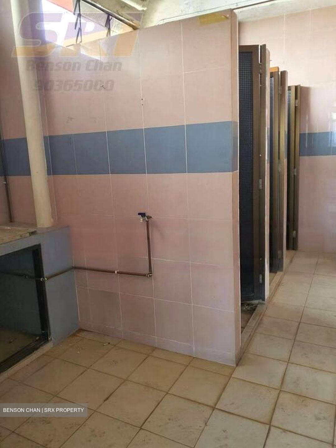 Yi Xiu Factory Building (D14), Warehouse #475642651